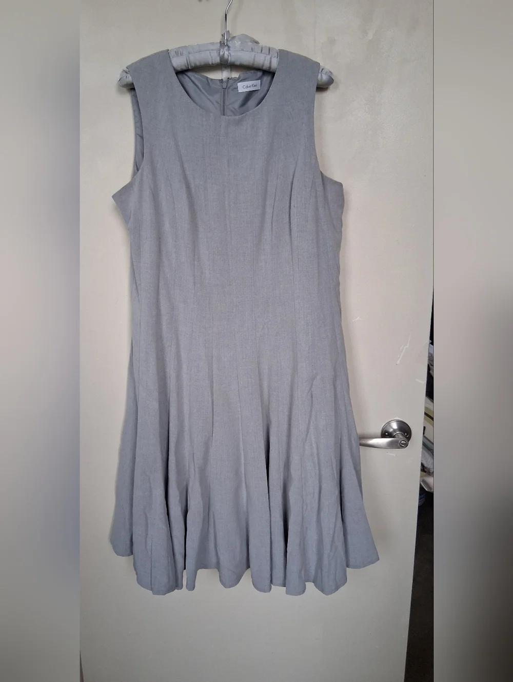 Calvin Klein Heather Gray Sleeveless Sheath Dress